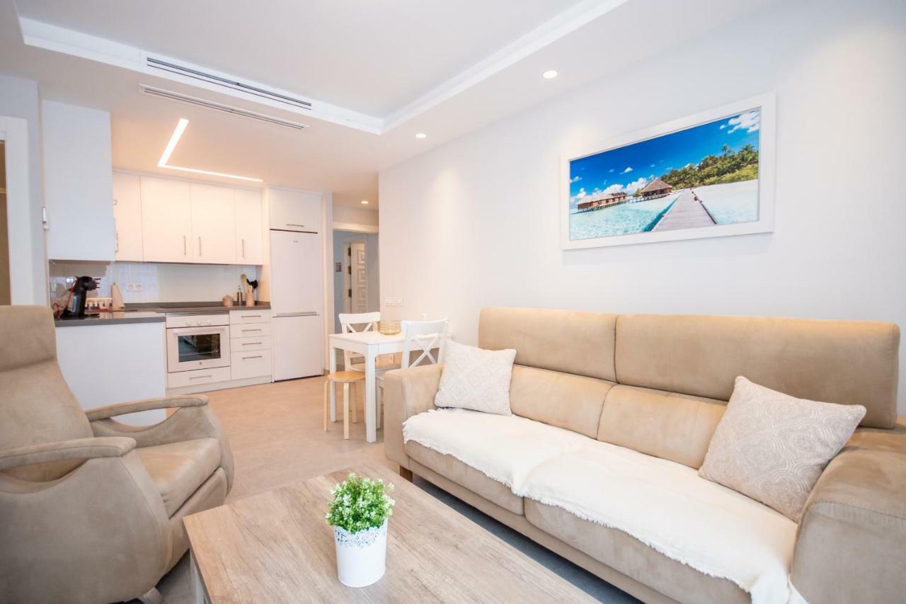Cubo'S Apartamento Tivoli B3 เบนัลมาเดนา ภายนอก รูปภาพ